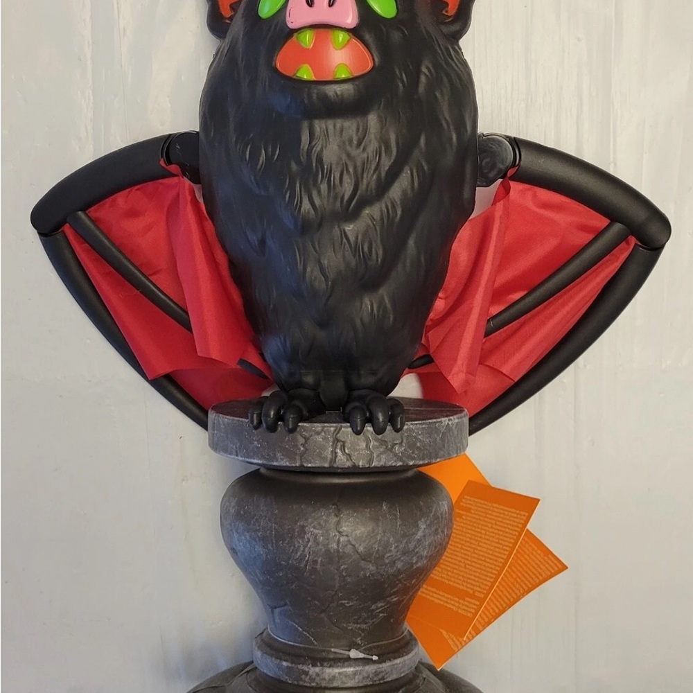 Hyde & Eek Bat Blow Mold Sound Activated Moving Wings Pedestal Halloween Lights